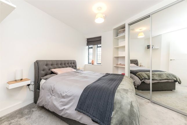 Flat for sale in Abbeville Road, London