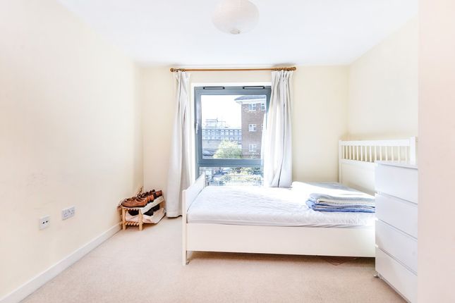 Flat 8 Lovelace House, 96-122, Uxbridge Road, London photo 2