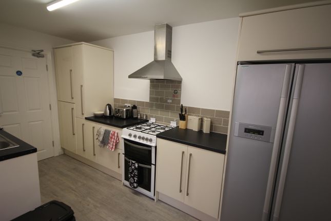 Room to rent in Clipsley Lane, Haydock