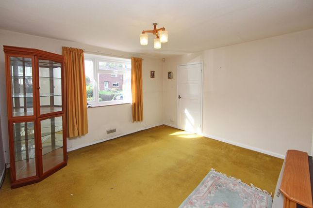 8, Valley Road, Telford photo 2