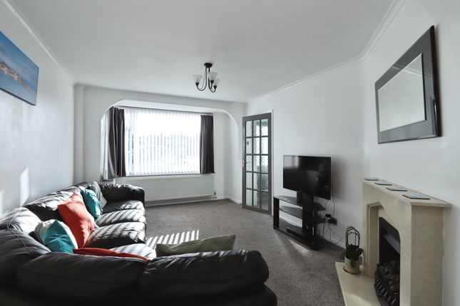 Shirley Drive, Leicester photo 4