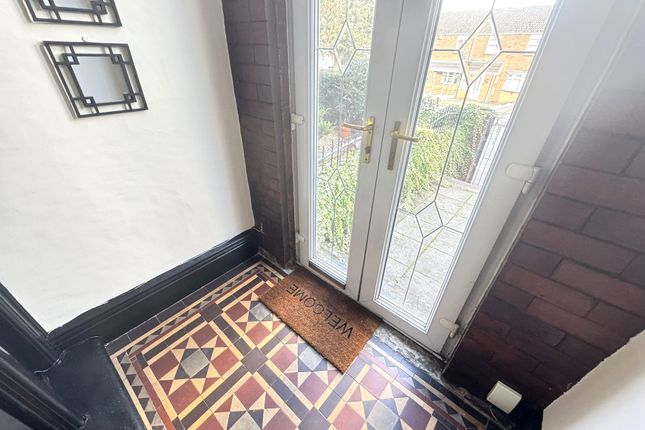 11 Sandbeds Road, Willenhall photo 4