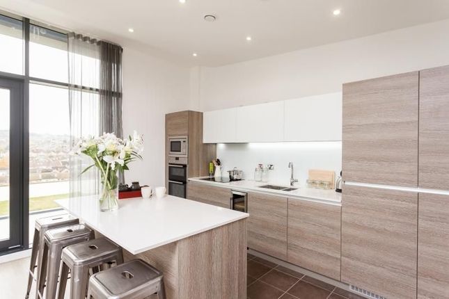 Thumbnail Flat to rent in Highgate, Longmead Terrace, Bath
