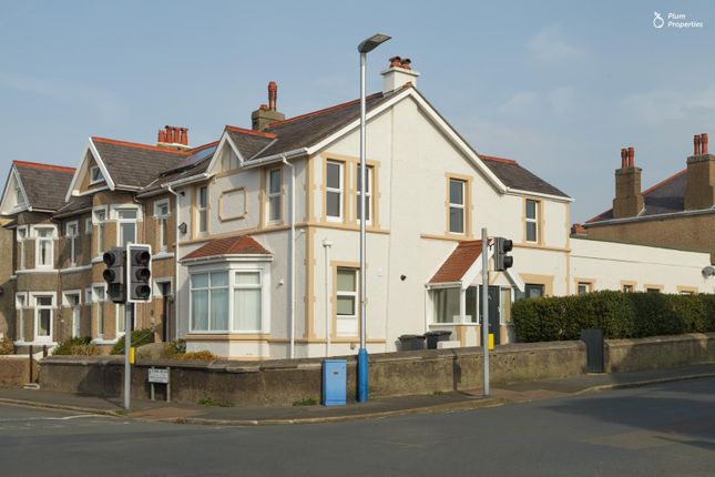 Thumbnail Flat to rent in Somerset Road, Douglas, Isle Of Man
