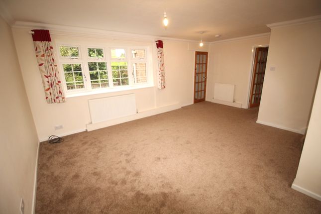 Detached house to rent in Camp Furlong, Droitwich, Worcestershire