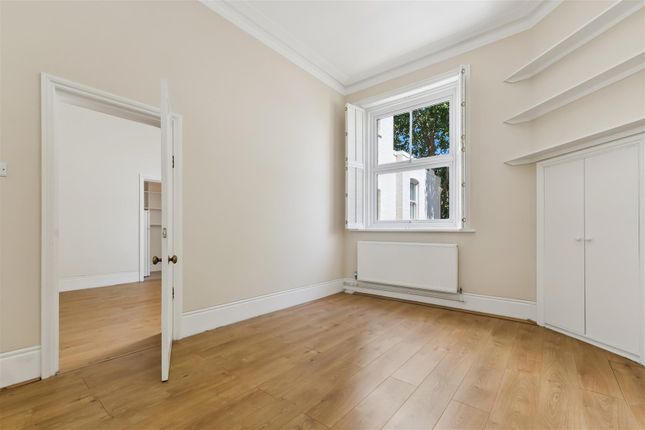 2C Burlington Court, Spencer Road, London photo 4