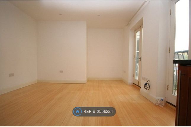 Bell Street Mews, Bell St, Romsey photo 4