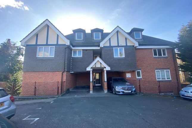 Thumbnail Flat to rent in Chase Ridings, Enfield