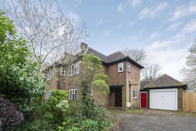 Thumbnail Detached house to rent in Woodmansterne Street, Banstead