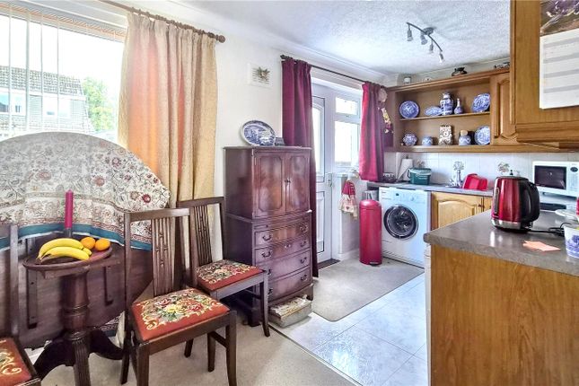 12, Airds Court, Dumfries and Galloway photo 4