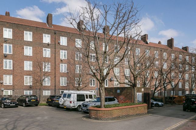 Flat for sale in Woolpack House, Morning Lane, London