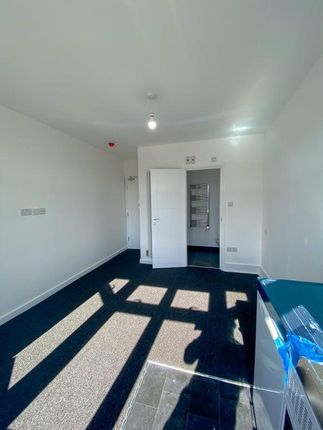 St johns road, Ilford photo 5
