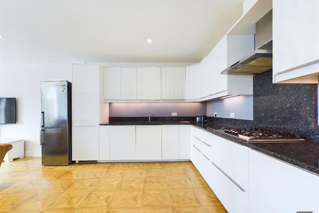 Britayne House Flat 2, 17 Bartholomew Street East, Exeter photo 2