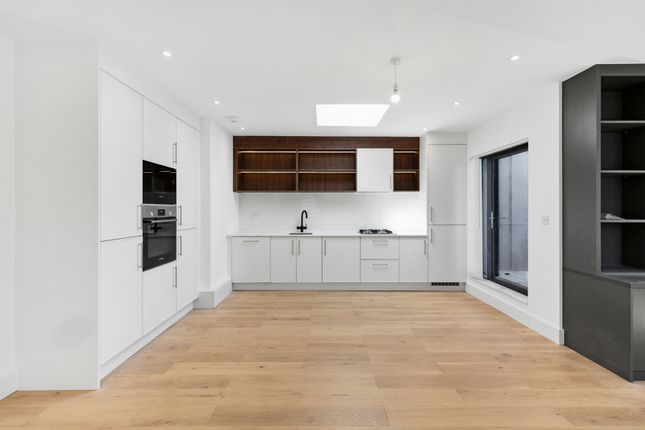 Plot 11 Kitchen