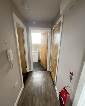 Fabian Way, Port Tennant, Swansea SA1 photo 5