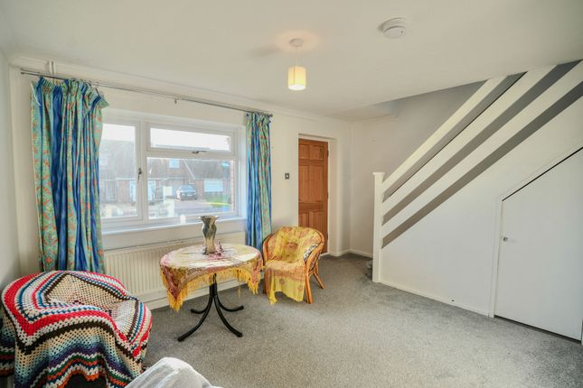 108 Broadgate Close, Cromer photo 2