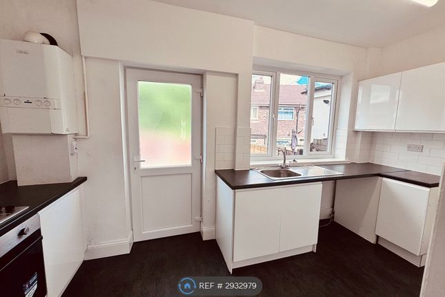 Briarwood Avenue, Droylsden, Manchester photo 5