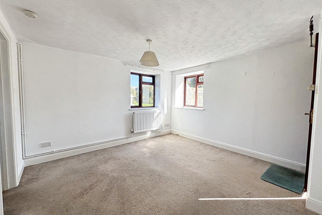 4, King Edwards Court, Shaftesbury photo 3