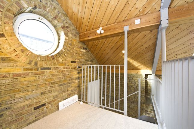 8, Addison Bridge Place, London photo 4