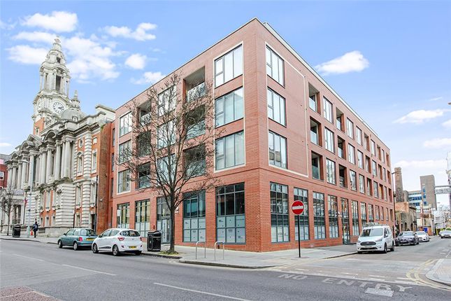Thumbnail Commercial property for sale in 38, Wellington Street, Woolwich, London