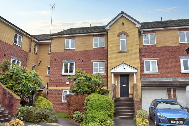 Thumbnail Flat for sale in Cherry Court, Headingley, Leeds, West Yorkshire