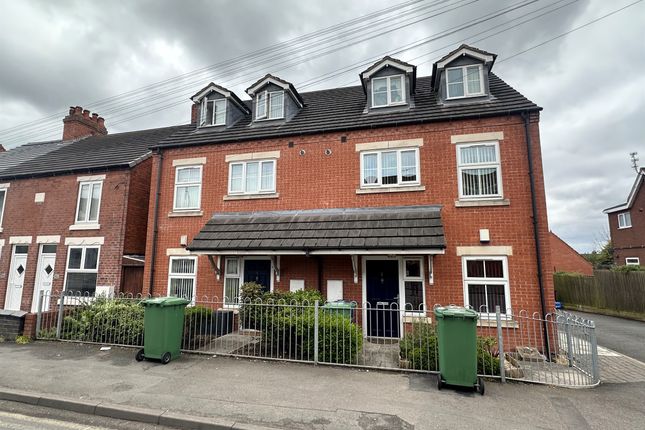 Flat for sale in Blackfords Court, Cannock