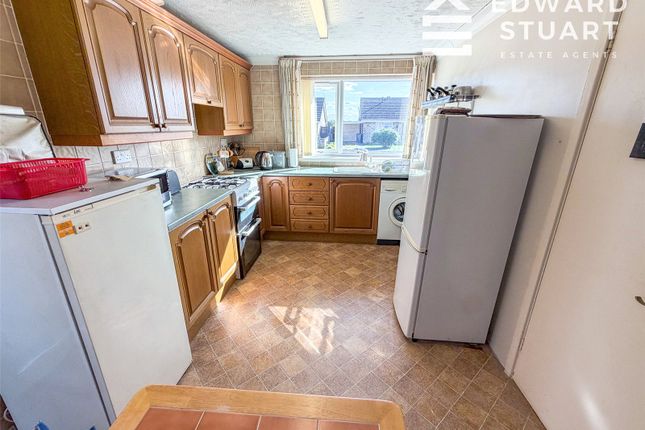 3, Lindisfarne Road, Peterborough photo 2