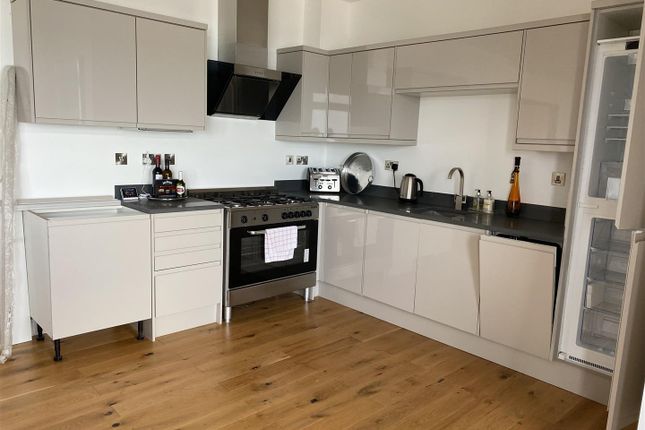 13, Bun Penny Apartments, Herne Bay photo 2