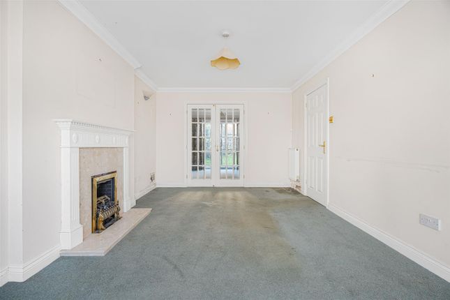 20, Stoat Close, Hertford photo 2