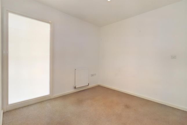 Flat for sale in High Street, Nailsea, Bristol