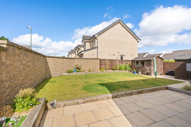 87, Russell Drive, Bathgate photo 4