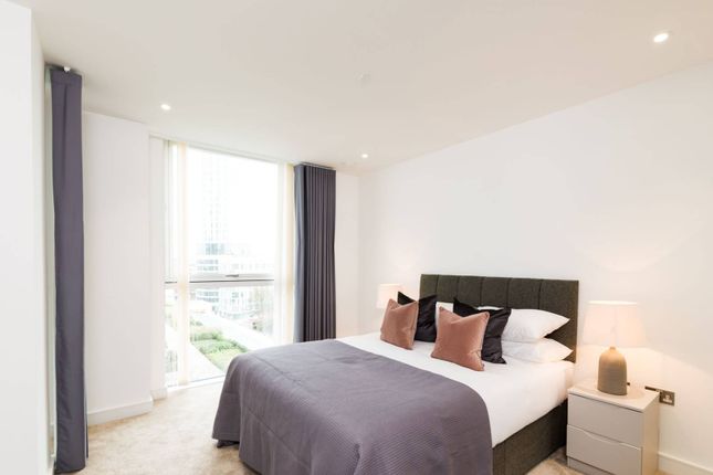 Thumbnail Flat to rent in Hebdon Place, Vauxhall, London