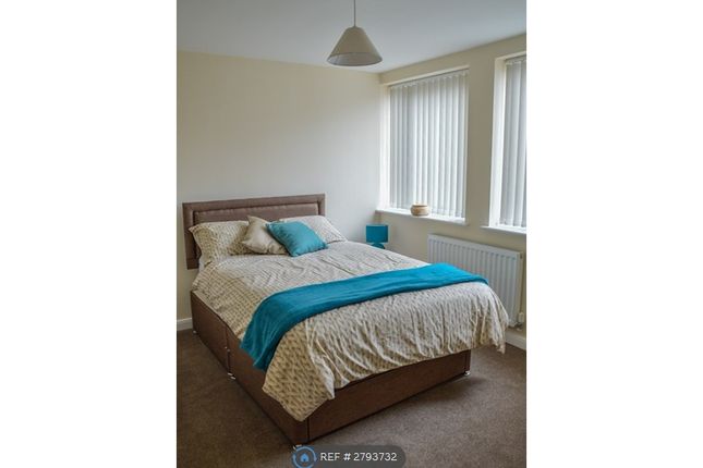 Apartment  Douglas House, Mansfield Road, Rotherham photo 4