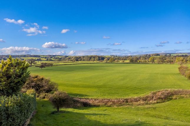 6 Melling Brow, Carnforth photo 4