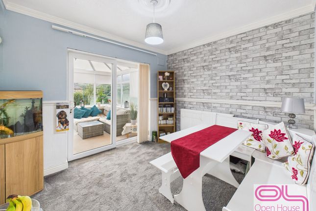 19 Brunshaw Avenue, Burnley photo 2