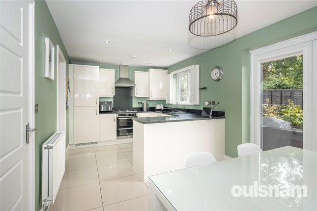 65, Woodlands Drive, Birmingham photo 4