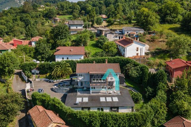 Villa for sale in Caserio Quemada 33140, Caces, Asturias