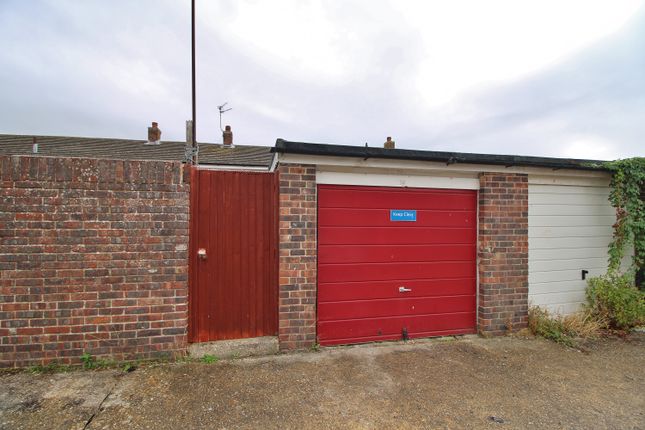 6, Shaldon Road, Havant photo 4