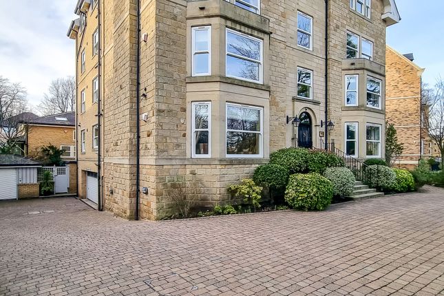 Flat for sale in The Oval, Harrogate