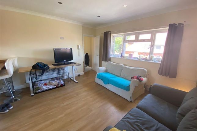 195b, School Road, BIRMINGHAM photo 5