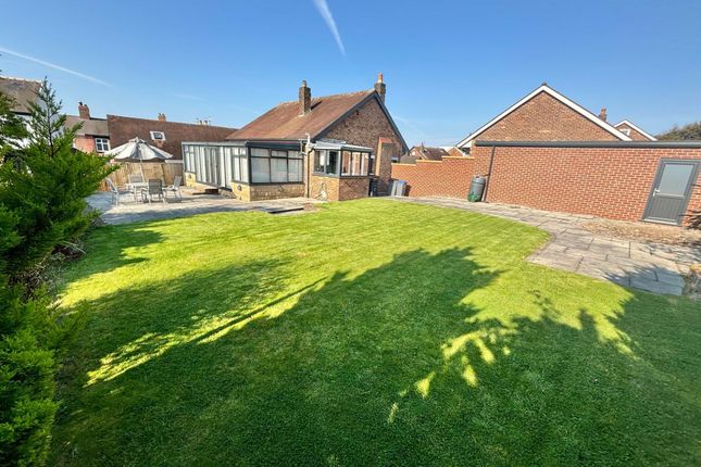 2, Hillside Close, Blackpool photo 2