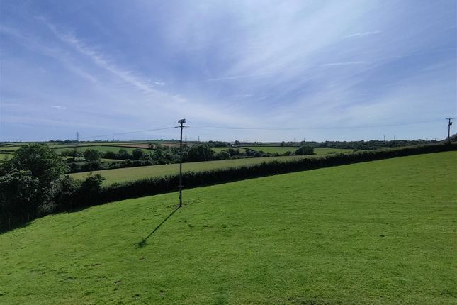 Barn Lane, Milford Haven photo 4