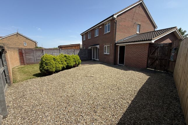 36, Brecongill Close, Hartlepool photo 2