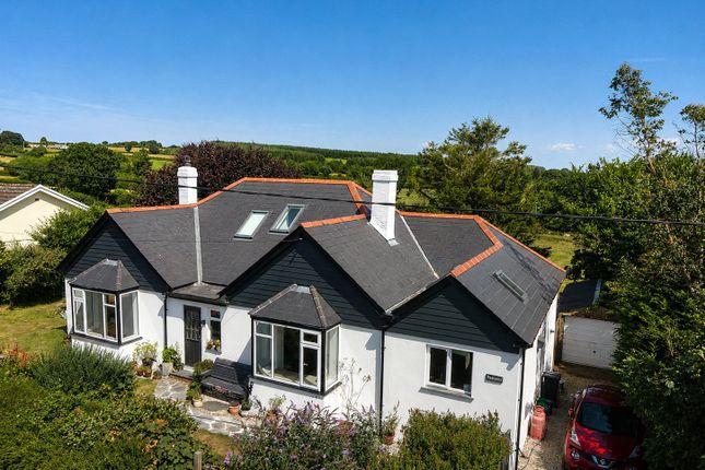 4-bed bungalow on Pastures,, Laneast, Cornwall, £435,000