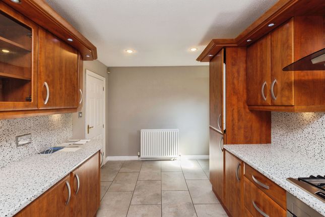 8, Ridings Mews, WAKEFIELD photo 4