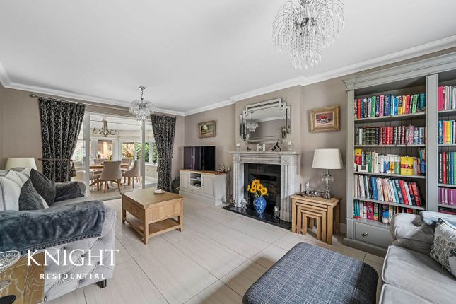 De Vere Place, Halstead photo 2