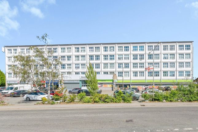 1-bed flat on Flat 37, Stanford House,, Princess Margaret Road, Tilbury, £90,000
