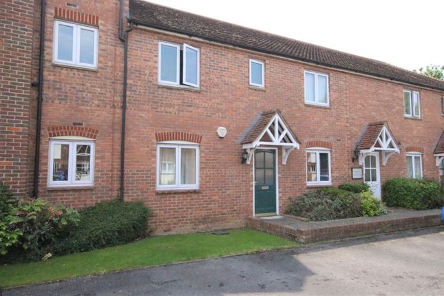 Thumbnail Flat to rent in Marina Way, Abingdon-On-Thames, Oxfordshire