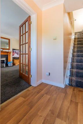 43A, Frank Road, Cardiff photo 2