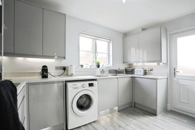75, Century Close, St. Austell photo 4
